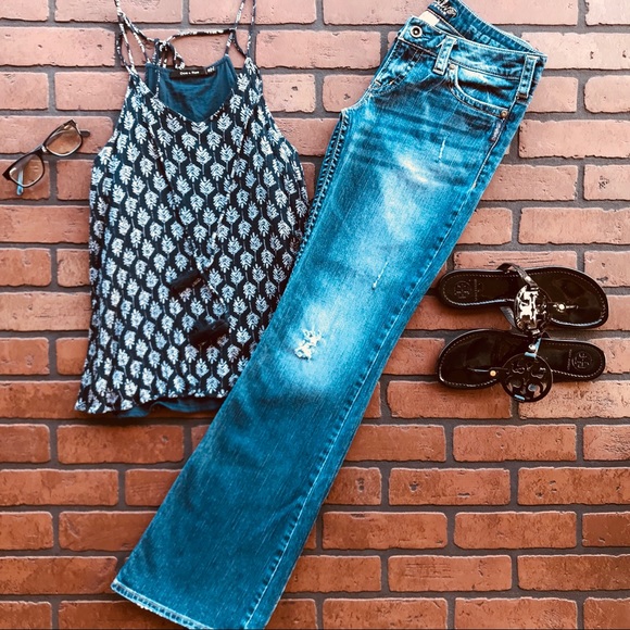 Buckle Denim - ✨SILVER Pioneer Distressed  Jeans FROM BUCKLE